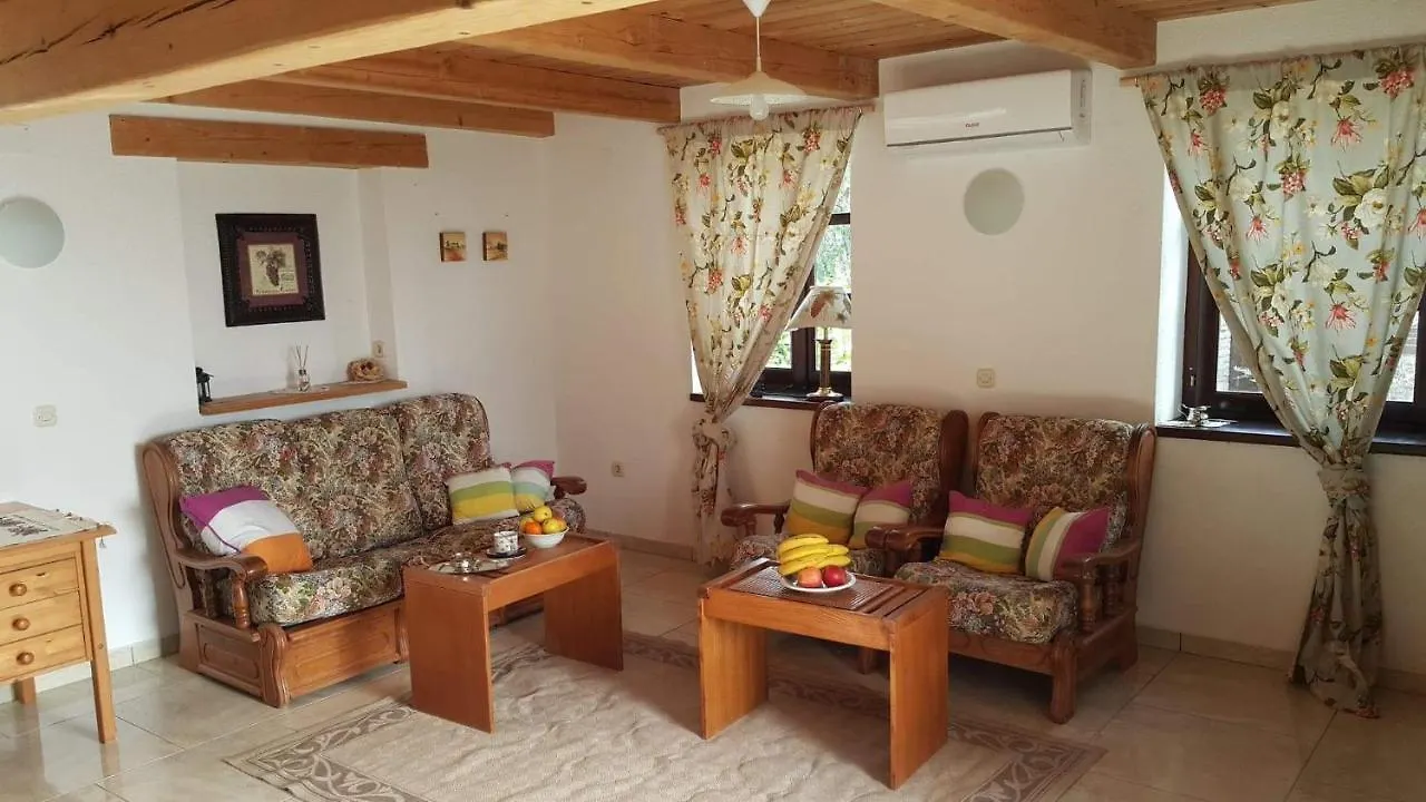 דירה 70 M2 Ferienwohnung Jurici In Steinhaus Unweit Von Porec