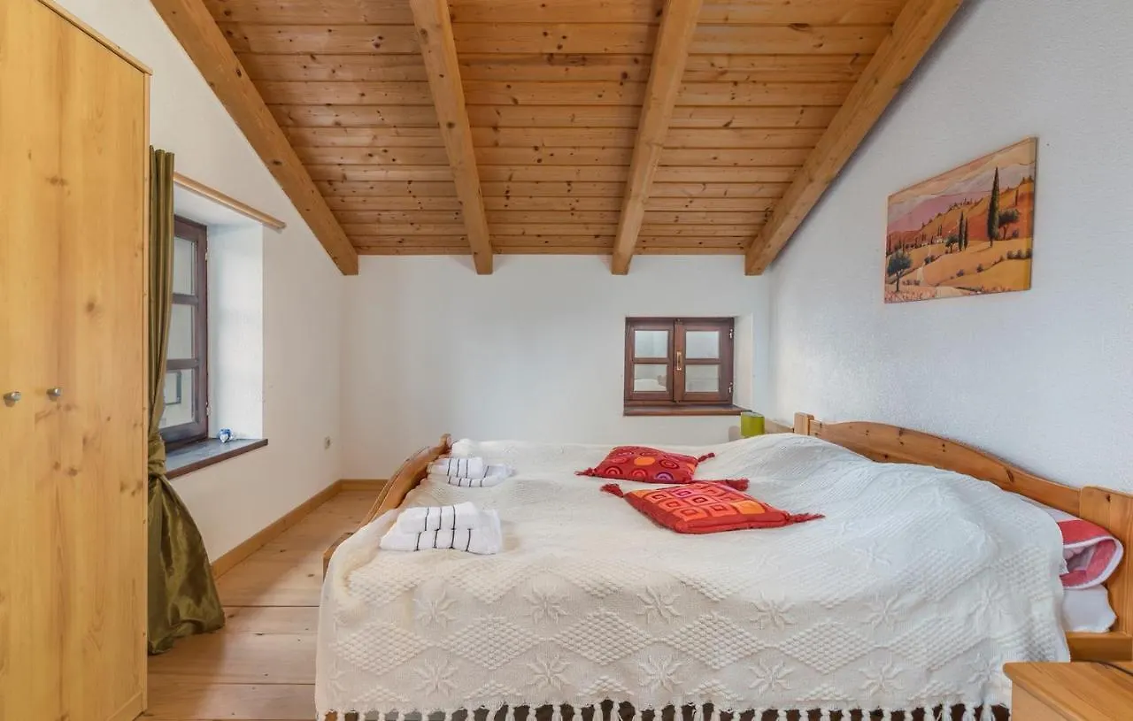 דירה 70 M2 Ferienwohnung Jurici In Steinhaus Unweit Von Porec